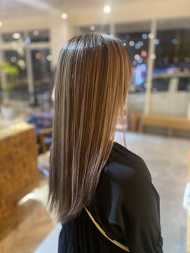 ロッソ 浦添店(Rosso) 外国人風コントラストハイライト