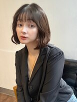 20代30代透明感暗髪アッシュブルーグレージュ丸みボブパーマ