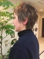 ヘアデザイン タイヨウのはな カジュアルショート