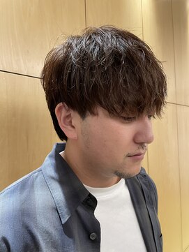 ニアウ 伊勢崎連取店(Niau) メンズマッシュウルフツイストスパイラルパーマメンズパーマ