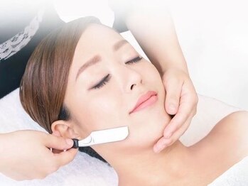 クエスト 鷹岡店(Quest)の写真/【お手頃価格!個人サロン☆】カット2,600円～!女性のお顔剃り＆エステも行っております♪お得なクーポンも!