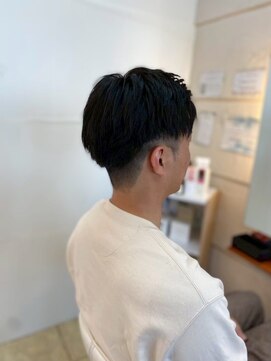 美容室 ルーフトップ(Roof top) メンズカット*ヘッドスパ*髪質改善白髪ぼかしハイライトカラー