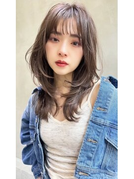 エイチ(H eitf) H【eitf】　原宿　表参道　ウルフレイヤー/透明感カラー