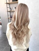 リゲル(rigel)&nbsp;透明感ミルクティーベージュ×ゆる巻きエクステ