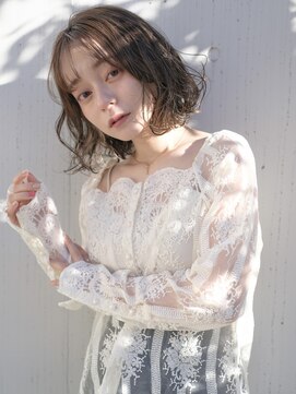 アリアツイン バイ エクラート 池袋西口店(ARiA TWiN by ECLART) 波巻きミディ×シアグレージュ 髪質改善 ミルクティーブラウン