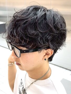 フィフス 渋谷(fifth) 渋谷波巻きツイストスパイラルシャドウルーズパーマツーブロック