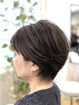 シュヴー 築地(CHEVEUX) 丸みショート/ショートボブ/40代/50代/60代/