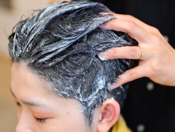 パルス(pulse)の写真/【富田駅徒歩3分/髪質改善特化サロン】消臭・殺菌も◎クレイ成分で頭皮スッキリ！極上のヘッドスパ体験を♪
