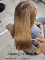 シェリー(Cherie) Cut × METEO Straight × ブリーチ毛