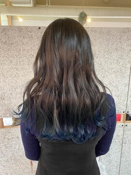 ユッカ エコル 塚口(YUCCA ekolu) ekolu/塚口/透け感グレージュ/裾カラー/ネイビーブルー