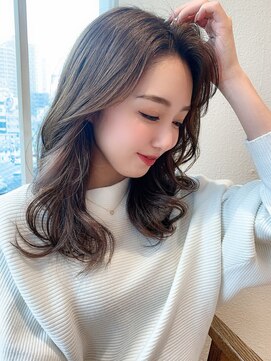 アフロート ディル(AFLOAT D'L) ネイビージュ/チェリーブラウン/くびれヘア/コンマヘア