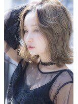 ミエル ヘア 新宿(miel hair)&nbsp;〈mielhair新宿〉ラフな外はねボブ　イルミナカラー