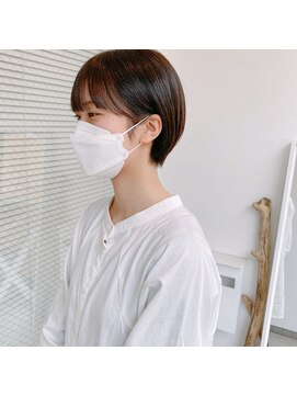 ミント(mint) 耳かけショート/マッシュショート/ショート/グレージュ