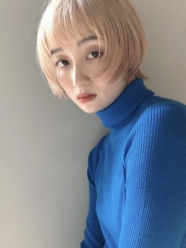 ヘルム(Helm) ウルフショート×ライトベージュ