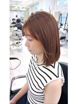 ちょっぴり大人の 前髪 切りっぱなしボブ ピンクベージュ