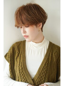 シェル 国分寺(shell) くびレイヤーエモージュグレージュカラーくびれショート/国分寺