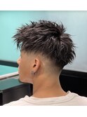 アップバングフェードスタイル