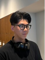 グルーマーズトウキョウ 渋谷店(GROOMER/S TOKYO)&nbsp;ラフカール　センターパート　スペインカール