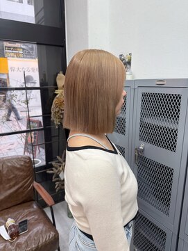 ブレス(bless) ベージュ×ボブ