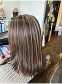 ミディアムカット＋ハイライト