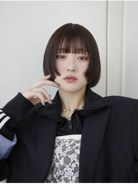 シーム(SEAM) 〈 前上がりマッシュボブ 〉