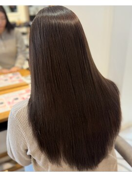 ラビスモア(Lovis moa) ピンクアッシュ/メルティカラー/似合わせカット/上尾/韓国