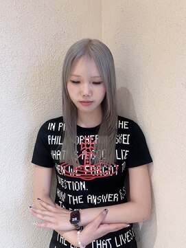 ニクスフリー(nix free) ホワイトシルバーハイトーン髪質改善ブリーチケアブリーチ20代