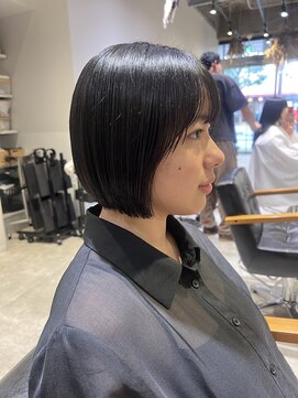 リタ(rita.) ボブ/ミニボブ/レイヤーボブ/切りっぱボブ/ショートボブ 三浦