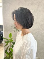 サクラ オモテサンドウ(SAKURA) 縮毛矯正とコテワンカール大人ショートボブ/髪質改善も◎表参道