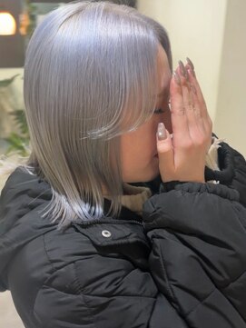 サンチャサロン(sancha salon) ブリーチ3回～ホワイトシルバー