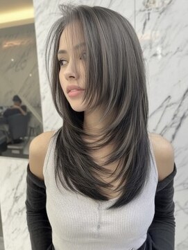 ネハス ナガオカ(nehus.nagaoka) xカット//ホワイトグレージュ/レイヤーカット/チェリーブラウン