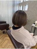 ハイライトボブグレージュ白髪ぼかし