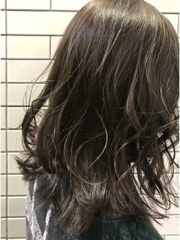 ケース バイ ケース(case by case)の写真/【JR藤森駅/9時OPEN】トレンドを抑えたオシャレなカラーもお任せあれ!!気になる白髪もしっかりカバー★