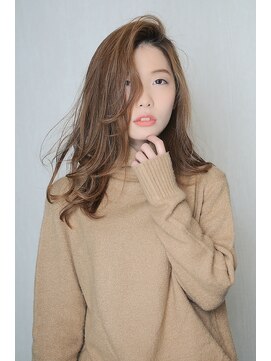 クート 東川口(ku-to) さりげなくカッコいい、芯のある女らしさを表現　 東川口　ku-to