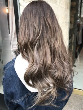 ウノプリール 茶屋町店(unopulir) 【unopulir永尾】外国人風ハイライト☆アッシュグレージュ