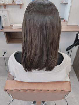 セラ(sella) アッシュグレージュミディアム