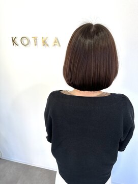 コトカ 千葉(KOTKA) イメチェン/ピンクベージュ/クールショート/髪質改善/オージュア