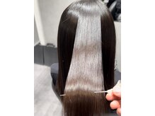 アクロマティック(Achromatic)