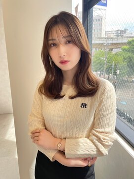 トゥルーズ(TLUUS) TLUUS似合わせカットダークアッシュミディアムレイヤーカット