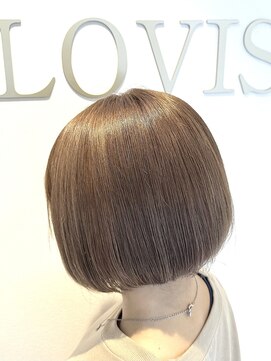 ラビスモア(Lovis moa) 切りっぱなしボブ/ピンクブラウン/エアリーロング/美髪のススメ