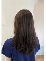 ファクト(FACT SPA)&nbsp;赤味抑えたオリーブブラウンカラー