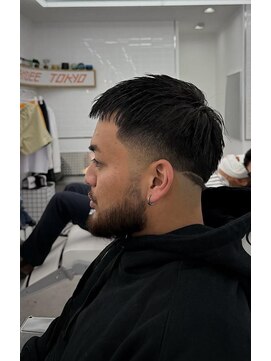 ダムディートウキョウ 心斎橋店(DAMDEE TOKYO) 海外クロップスタイル