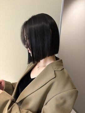 アーバン(URBAN.) ぱつボブ×シアーブラック