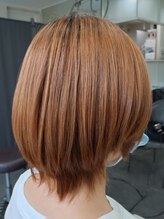シュシュ(chou*chou) 20代30代/ボブウルフレイヤーカット/ライトブラウンカラー/堺東