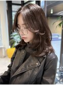 韓国ヘア　ミディアム　レイヤーカット　顔まわりカット