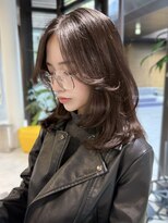 シティ(CITY)&nbsp;韓国ヘア　ミディアム　レイヤーカット　顔まわりカット