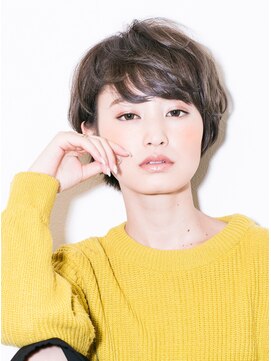 ヘアーメイク シーフォー(C4) 褒められカジュアルショート