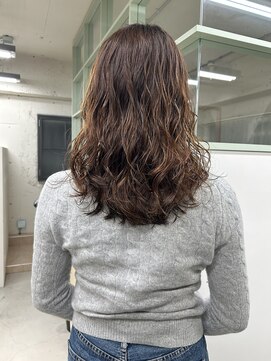 ペピンバイメルシー(pepin by merci.) 名駅/国際センター/レイヤーカット/パーマ/ミディアムパーマ／