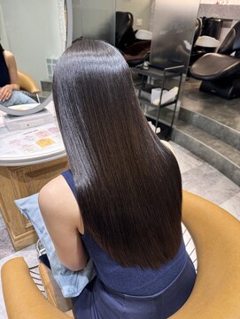 ロンド ロビン 栄(Lond robin) 縮毛矯正/髪質改善/艶カラー/韓国/レイヤー