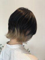リラ ヘア サロン(rela hair salon)&nbsp;ショートウルフ × バイカラー
